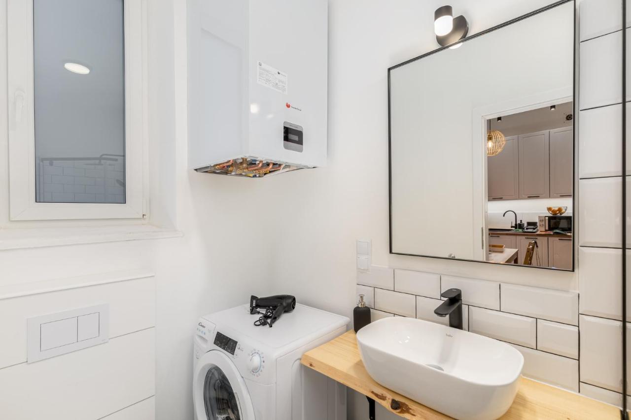 Charming Aparments In Perfect Location Cracóvia Exterior foto